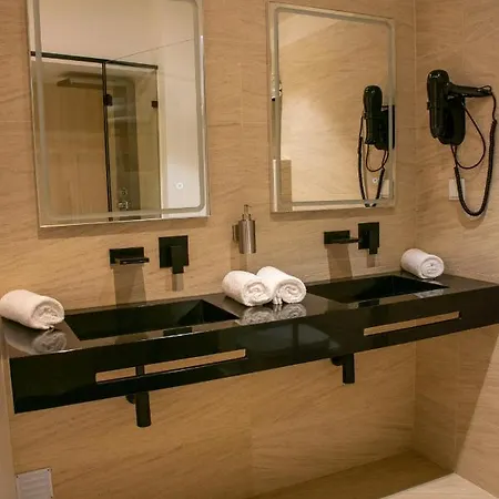 5ª Vigia Hotel Porto de Mós