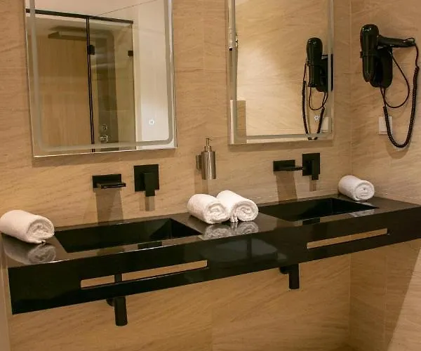 5ª Vigia Hotel Porto de Mós