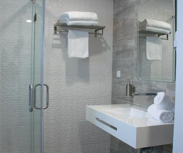 5ª Vigia Hotel Porto de Mós